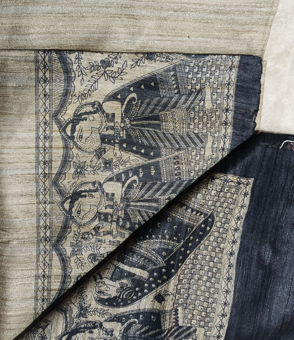 Off-white Radha-Krishna Motif Tussar Ghicha Madhubani Printed Silk Saree