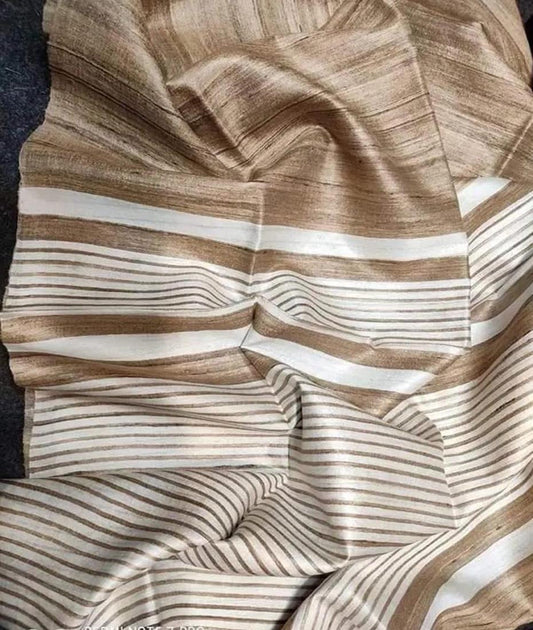Beige and Off-white Tusser Ghicha Silk Saree |Peepal Clothing