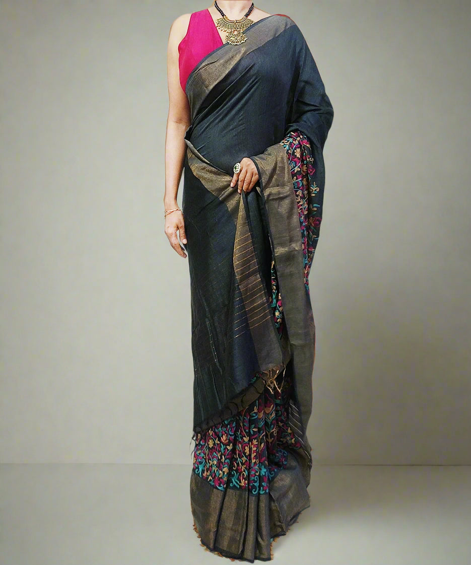 Embroidered Border Tussar Munga Silk Saree