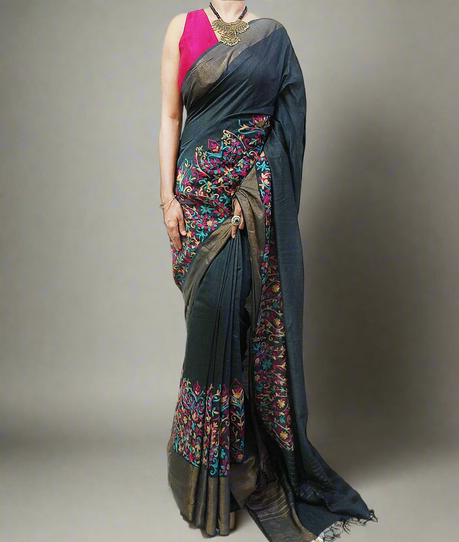 Embroidered Border Tussar Munga Silk Saree