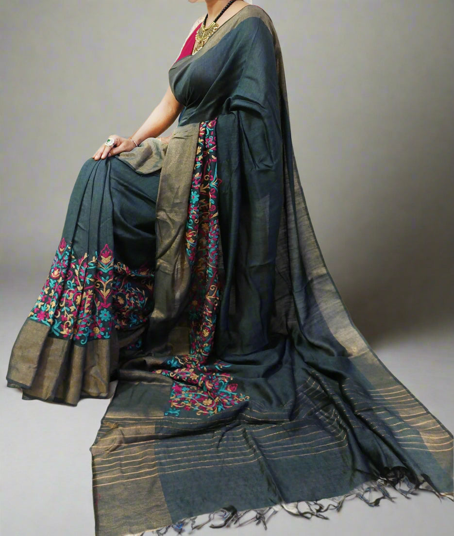 Embroidered Border Tussar Munga Silk Saree