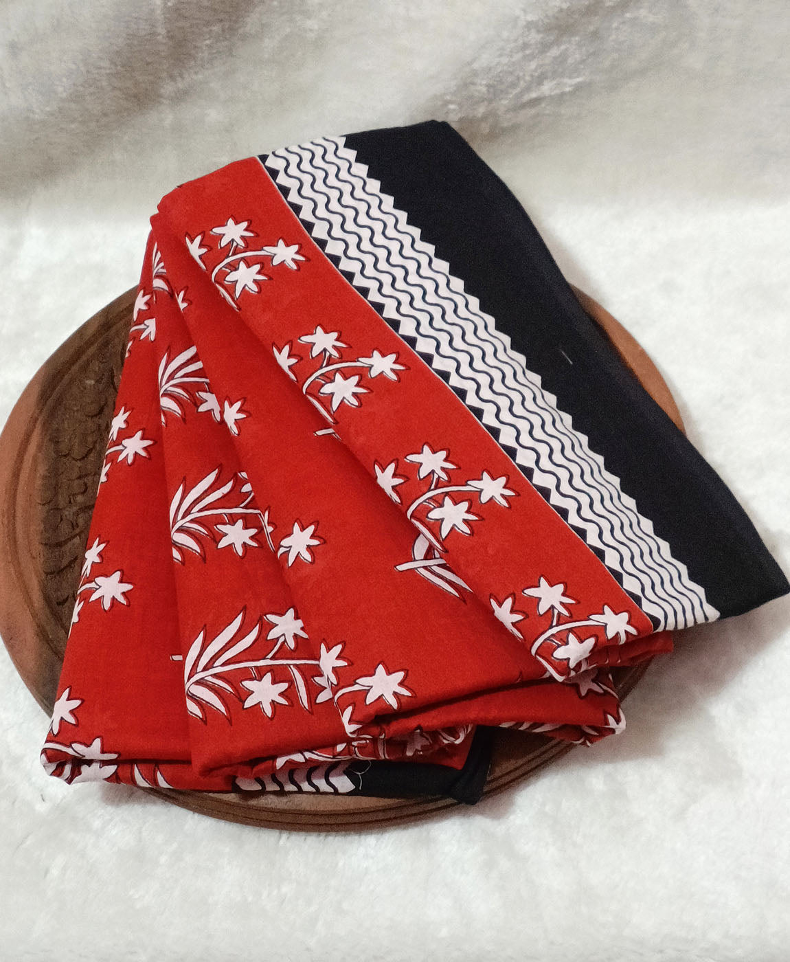 Mulmul Cotton Saree | Peepal Clothing