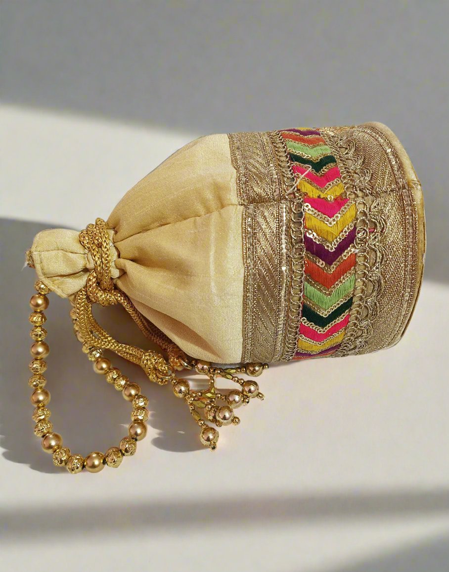 Motif Potli | Peepal Clothing