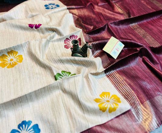 Magenta and Off-white Floral Printed Tussar Ghicha Silk Saree with Zari Border | Peepal Clothing