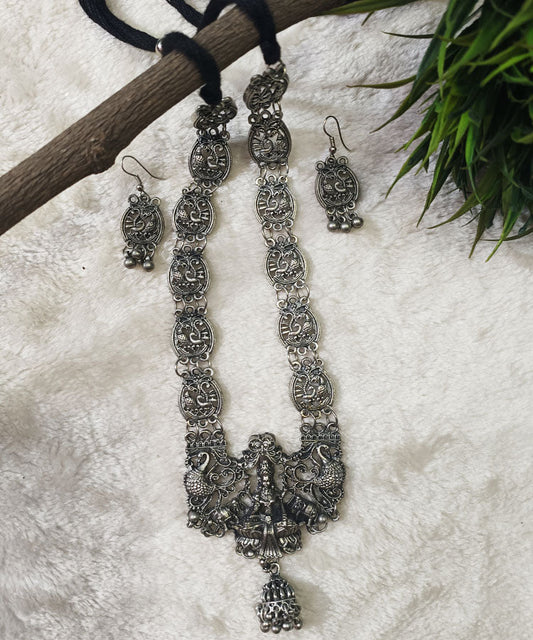 Adya Oxidized Necklace Set |Peepal Clothing
