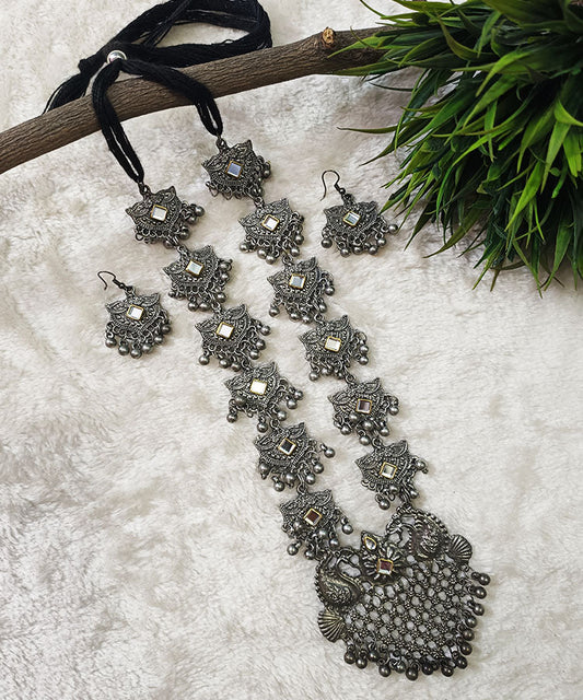 Itya Oxidized Necklace Set |Peepal Clothing
