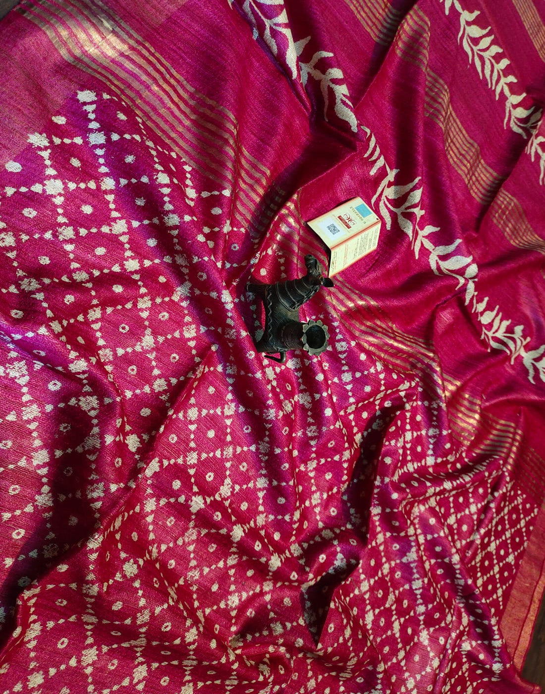 Bright Pink Geometrical Printed Tussar Ghicha Silk Saree with Zari Border| Peepal Clothing