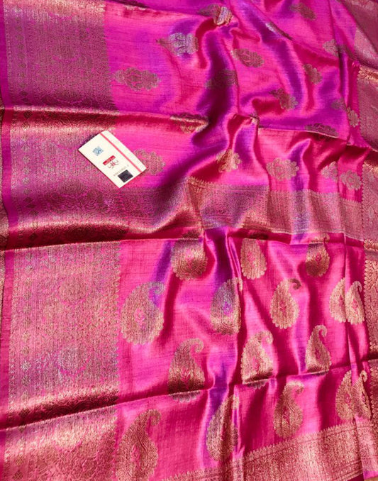 Embroidered Magenta Munga Silk Saree with Floral Motifs | Peepal Clothing